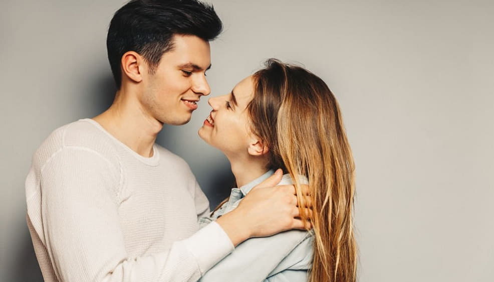 روز عاشقان؛ پژوهش تازه نشان می‌دهد که بهترین بوسه زاده افکار ماست