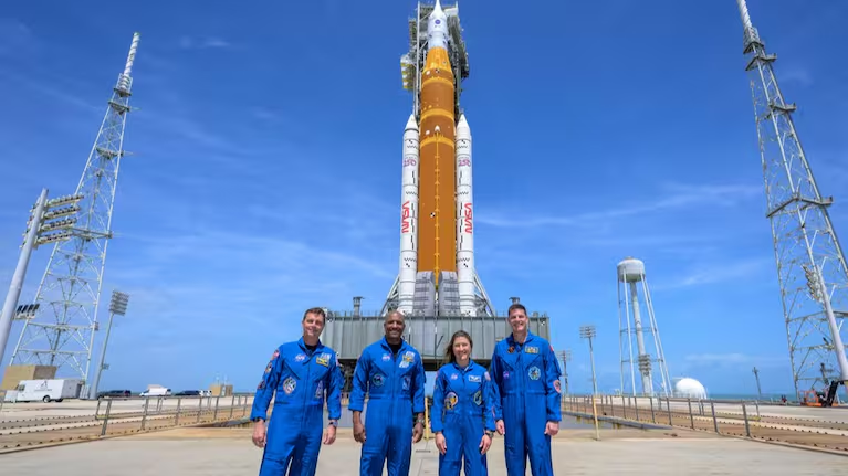 آرتمیس ۲؛ امروز انسان دوباره به سوی ماه سفر می‌کند