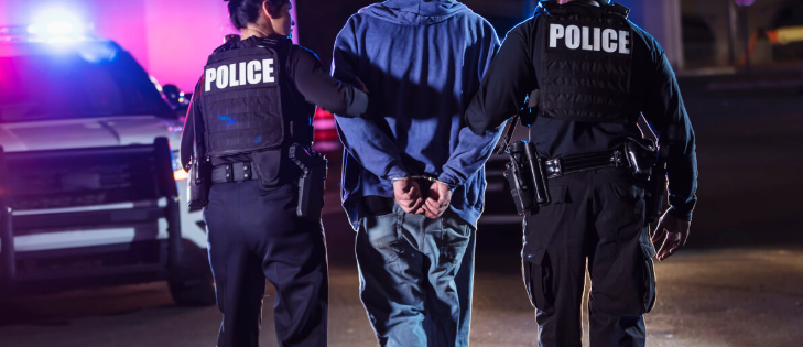 جوان افغانستانی که قصد داشت برای عضویت داعش از امریکا برگردد به زندان محکوم شد