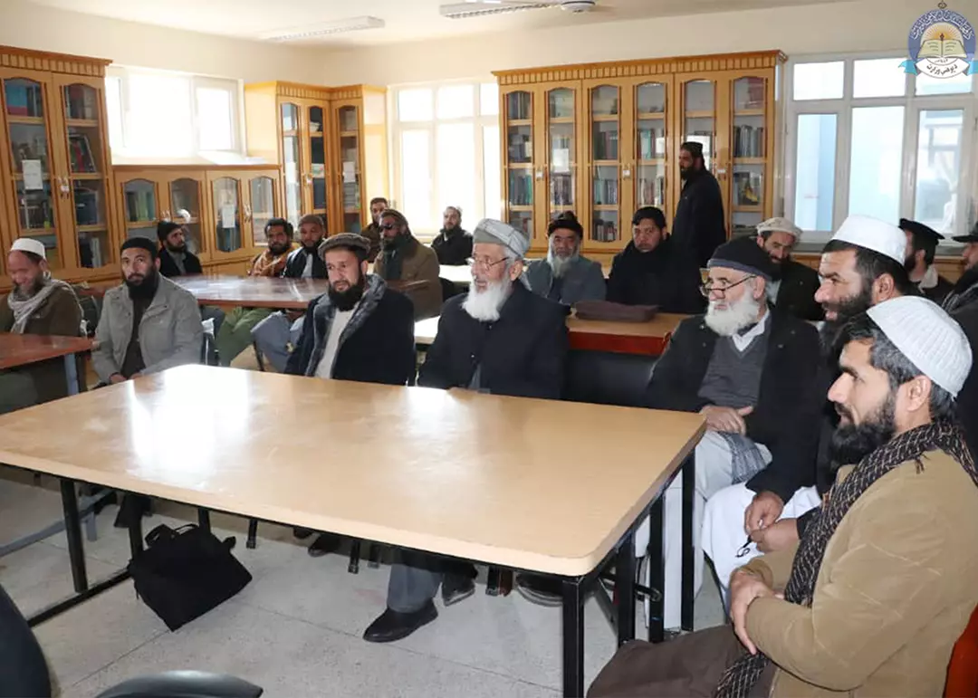 در سایه بحران اقتصادی؛ معاش سه‌ماهه آموزگاران توسط طالبان پرداخت نشده است