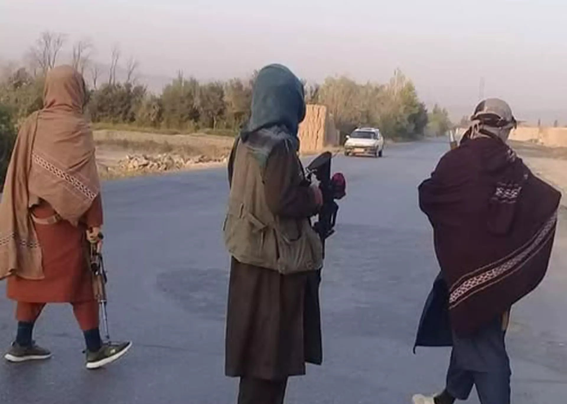 در سایه ادعای امنیت طالبان؛ سرقت‌های شب‌هنگام در شاهراه بغلان–قندوز افزایش یافته است