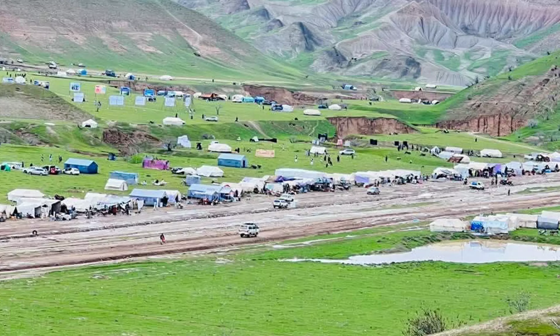 پسته‌لیق بادغیس؛ میراث طبیعی در خطر آلودگی و بی‌توجهی گردشگران