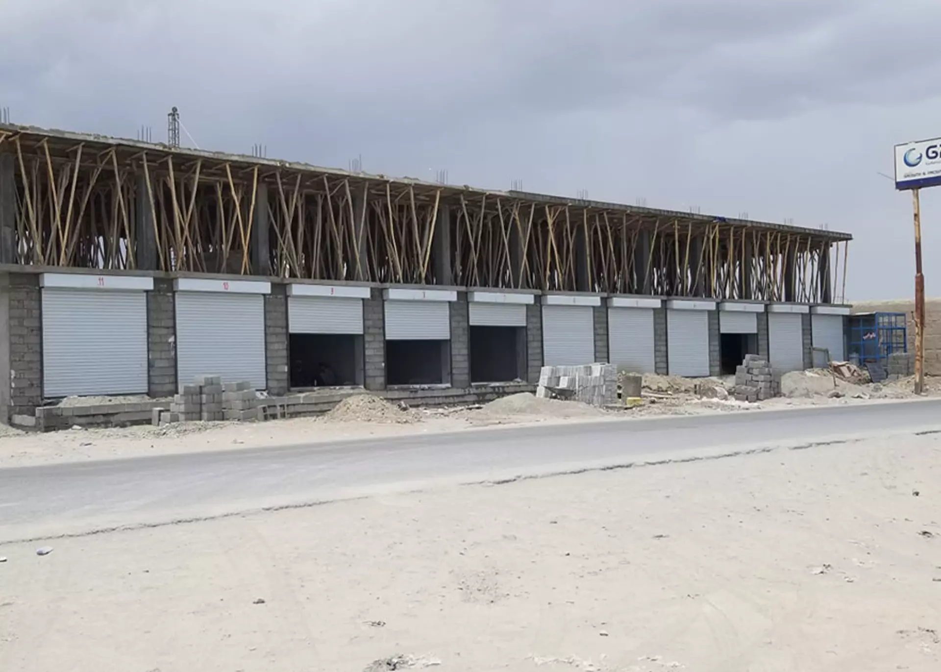 تنش در سیاست ساخت‌وساز؛ دستور رئیس‌الوزرای طالبان در غزنی اجرا نشد