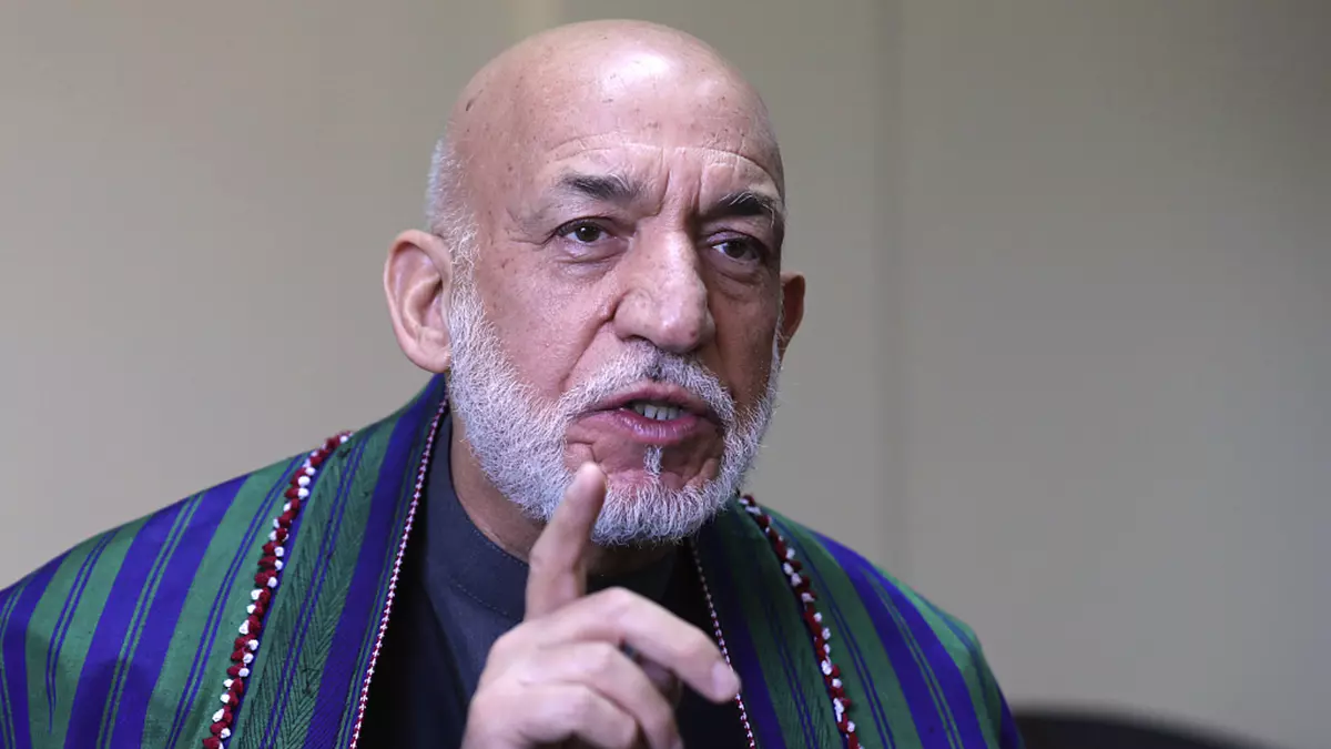 کرزی: پاکستان در تلاش به رسمیت شناختن خط خیالی دیورند است