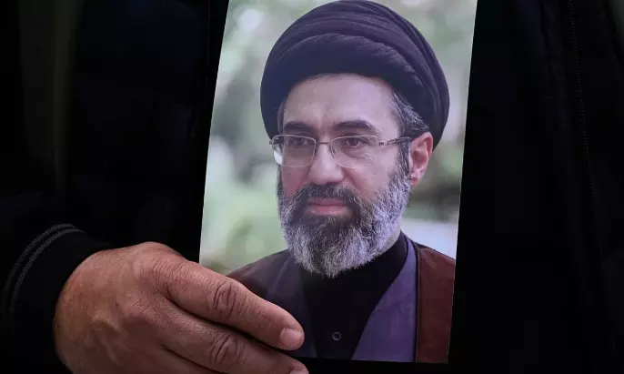 خامنه‌ای: اورانیوم غنی‌شده از ایران خارج نشود