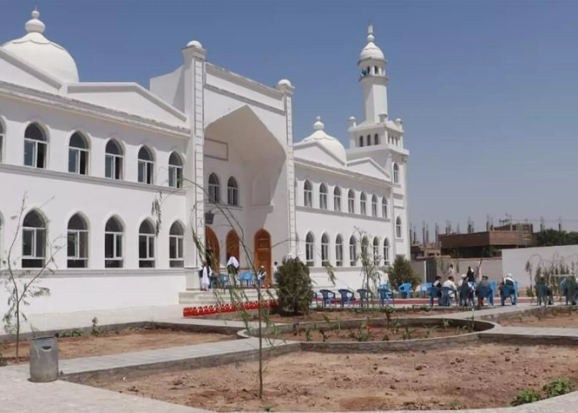 ساخت مسجد ۲۵ میلیونی توسط طالبان؛ انتقادها در سایه بحران اقتصادی افزایش یافته است