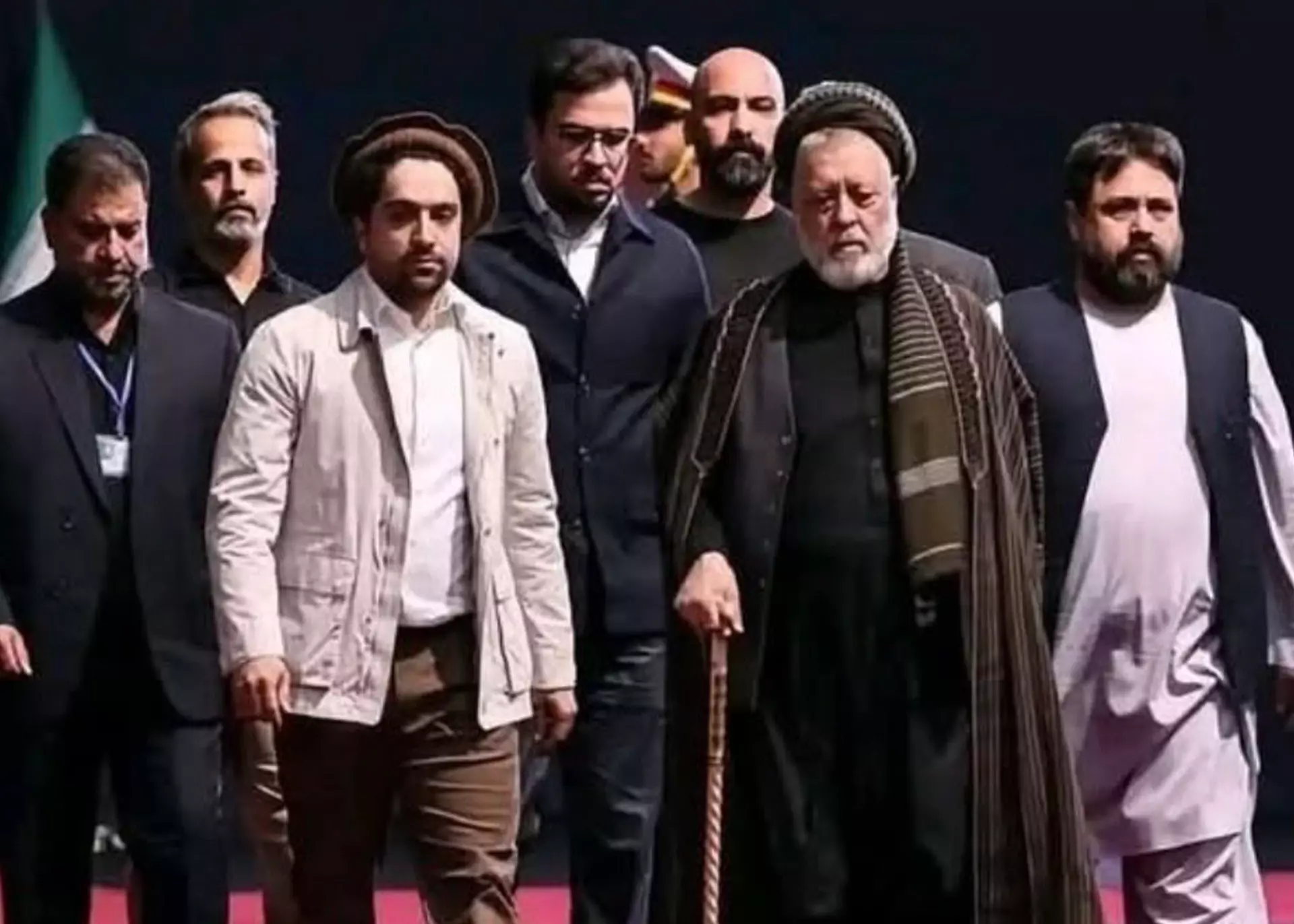 محقق: انتقادها از حضورم در مراسم تشییع جنازه خامنه‌ای «سمپاشی» است