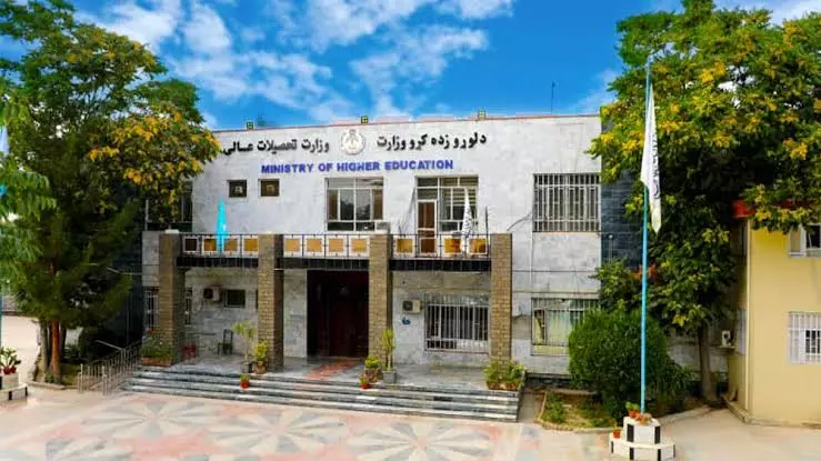 دانشجویان خیالی و فساد؛ طالبان مجوز فعالیت ۹ دانشگاه خصوصی را تعلیق یا لغو کردند