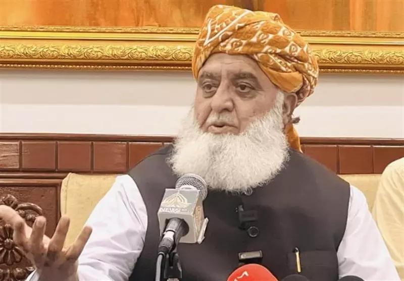 در اوج تنش با پاکستان؛ طالبان مولانا فضل‌الرحمان را به مراسم پنجمین سالگرد بازگشت به قدرت دعوت کردند