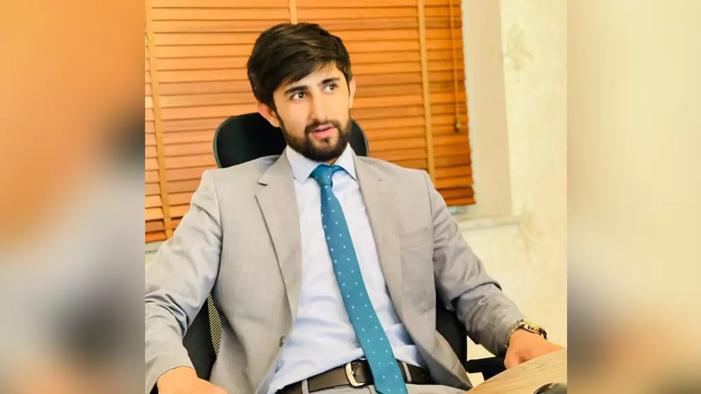 حمید فرهادی، روزنامه‌نگار، بعد دو سال از زندان طالبان آزاد شد