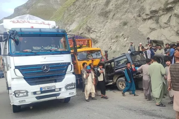 رویداد ترافیکی در بدخشان پنج کشته و ۱۱ زخمی به جا گذاشت