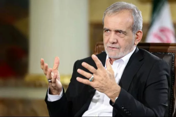 پزشکیان: برای دفاع از منافع ملی مذاکره می‌کنیم، نه تسلیم