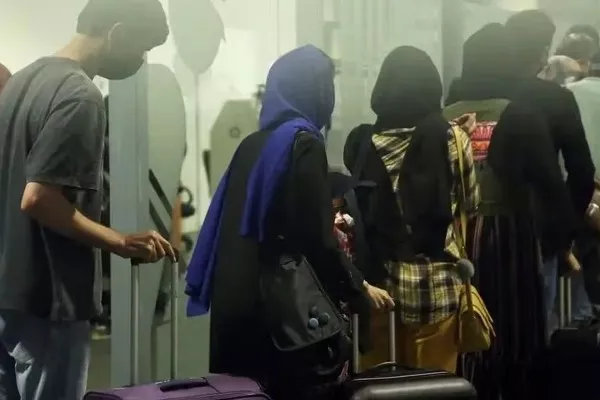 گزارشگران بدون مرز: افغانستان به بزرگ‌ترین کانون تبعید روزنامه‌نگاران جهان تبدیل شده است