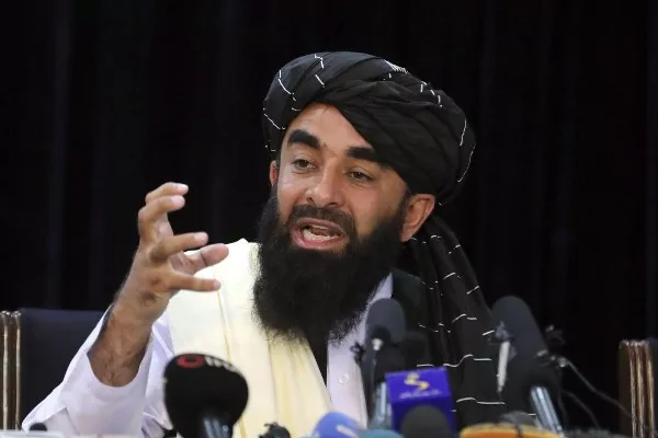 سخنگوی طالبان: با حمله زمینی از پاکستان انتقام می‌گیریم