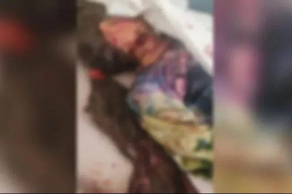 یک دختر ۱۱ ساله پس از تجاوز با ضربات چاقو به قتل رسیده است