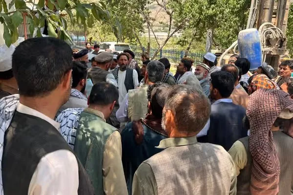 کارگران در بدخشان: طالبان در استخراج معادن طلا رشوه می‌گیرند