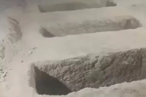 حال‌وش: ۱۷ مهاجر افغانستانی بر اثر تشنگی شدید در مرز ایران جان باختند