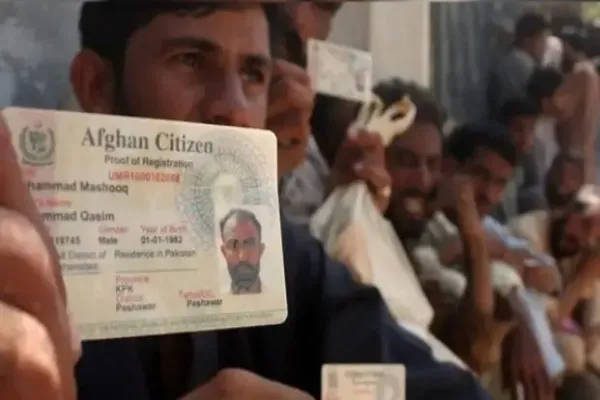 بزرگ‌ترین تقلب تاریخی در پاکستان؛ میلیون‌ها پاکستانی شناس‌کارت و پاسپورت افغانستان دریافت کردند