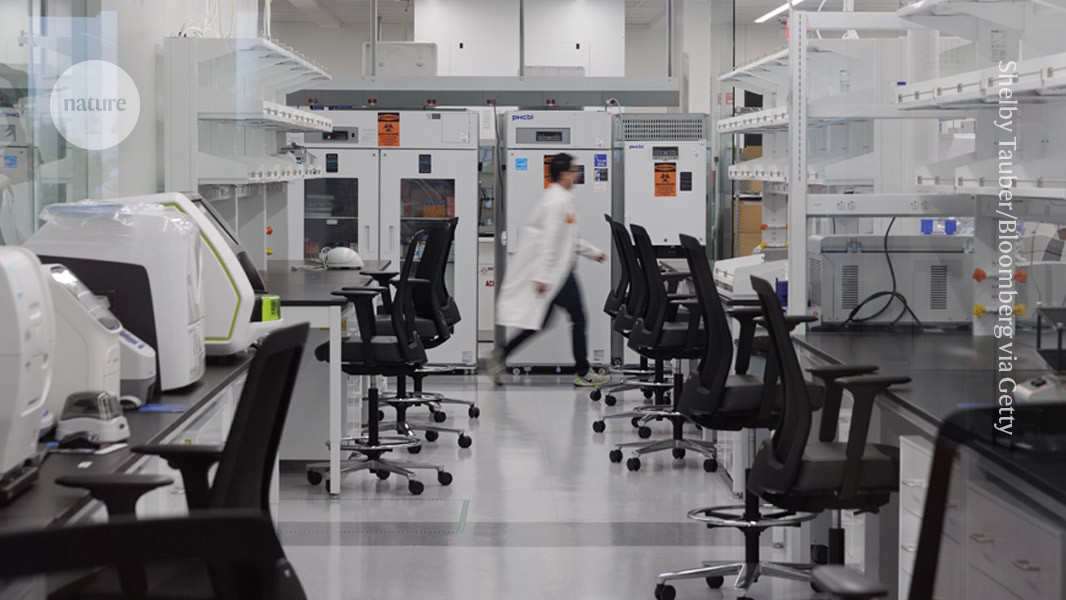 مجله نیچر: ۷۵ درصد دانشمندان امریکا در فکر ترک این کشور هستند