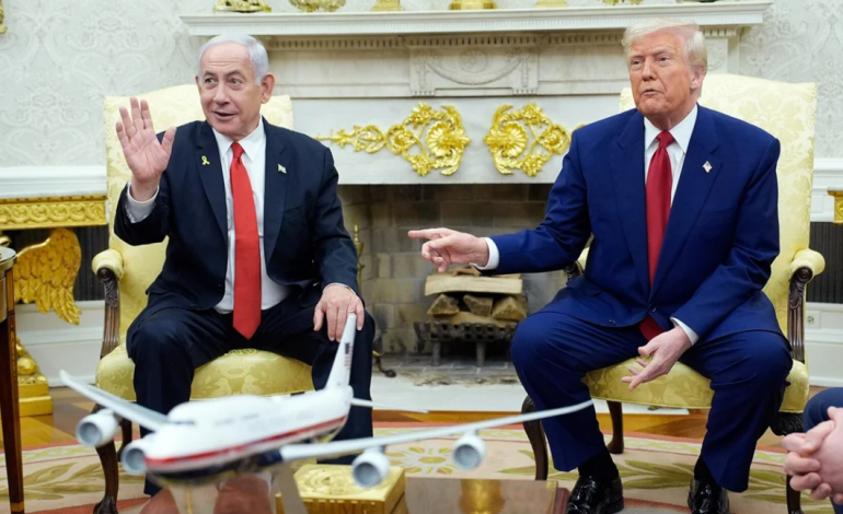 ترامپ: اسرائيل حمله نظامی بر ایران را رهبری خواهد کرد