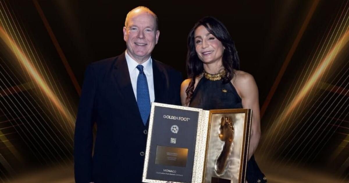 نادیه ندیم، فوتبالیست دانمارکی-افغانستانی جایزه «پای طلایی» را گرفت