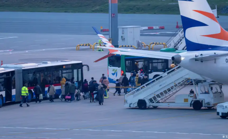 ۶۲ پناهجوی افغانستان در بدل پول از پذیرش آلمان انصراف دادند