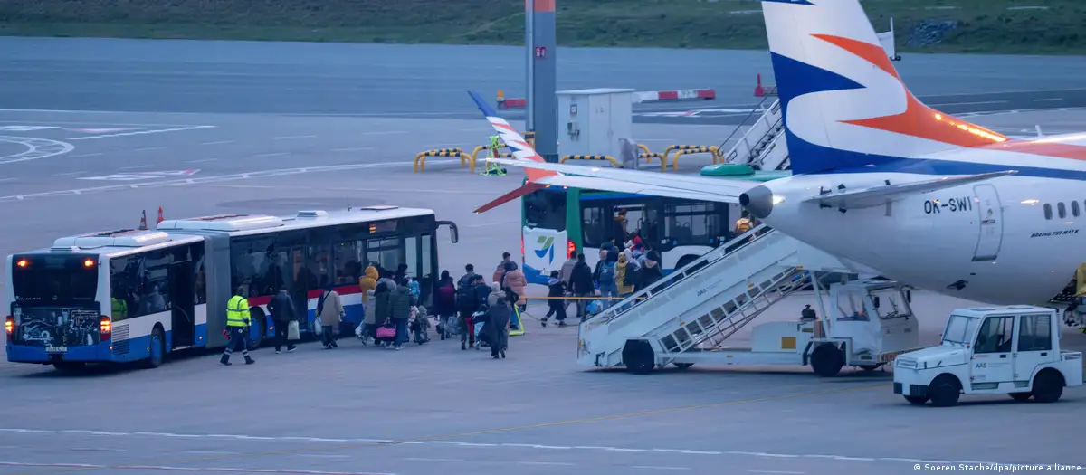 ۶۲ پناهجوی افغانستان در بدل پول از پذیرش آلمان انصراف دادند