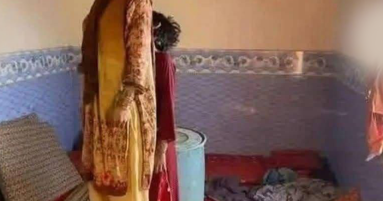 اجساد به دار آویخته‌ی یک زن افغانستانی و سه فرزندش در پاکستان کشف شد