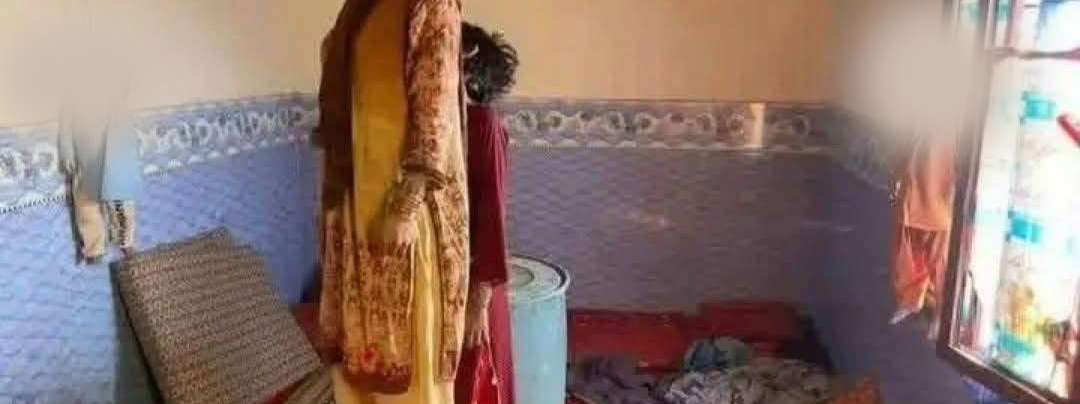 اجساد به دار آویخته‌ی یک زن افغانستانی و سه فرزندش در پاکستان کشف شد