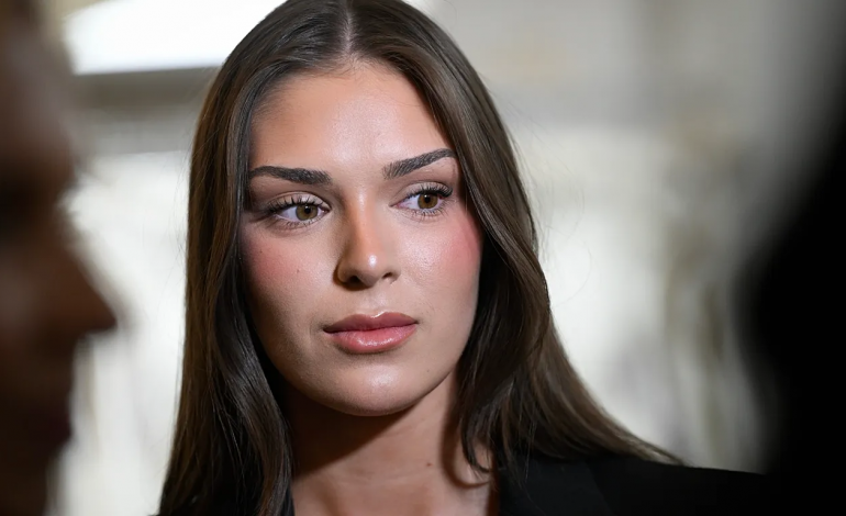 چگونه دختر شایسته فنلند با ژست «چشم بادامی» کشورش را به جنجال انداخت؟