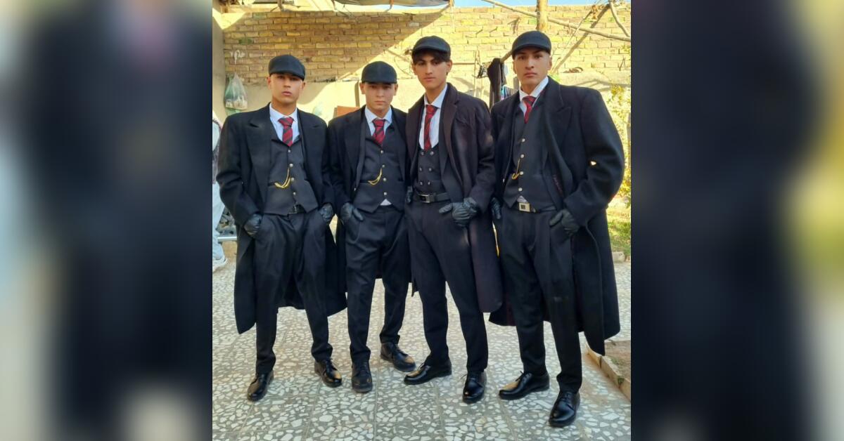 طالبان چهار جوان را به دلیل شباهت پوشش شان به بازیگران یک سریال خارجی بازداشت کردند