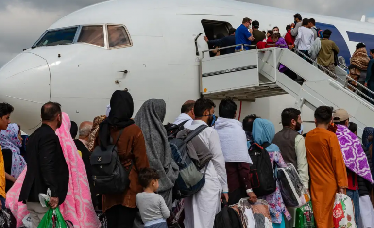 آلمان به صدها پناهجوی افغانستانی دارای وعده پذیرش پاسخ رد می‌دهد