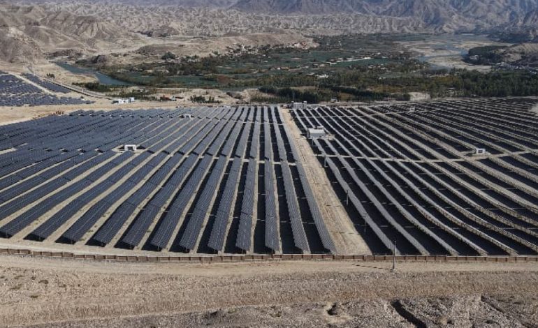 پروژه برق آفتابی نغلو به بهره‌برداری رسید