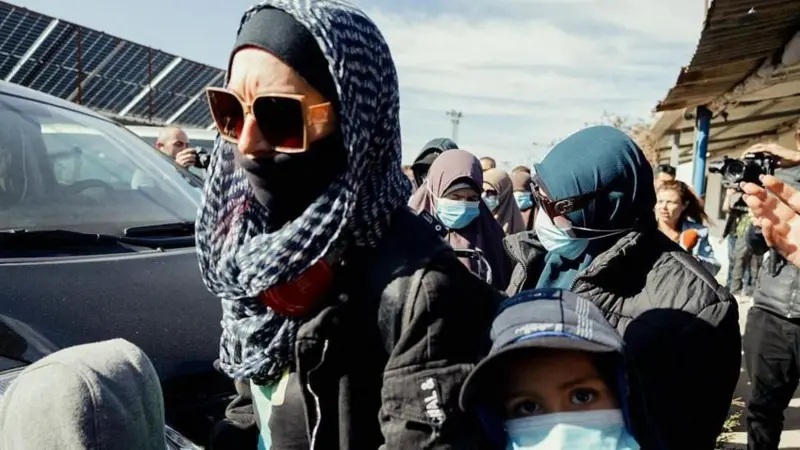 تاوان پیوستن به گروه‌های تروریستی؛ استرالیا به شهروندش اجازه نداد از اردوگاه داعش در سوریه بازگردد