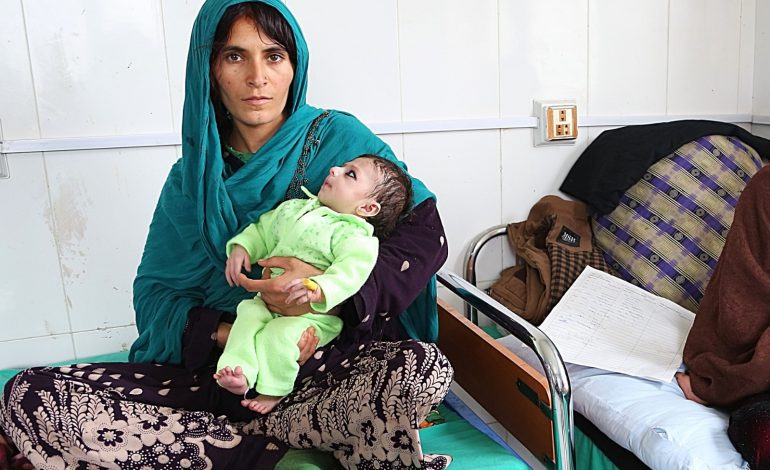 زنان روستایی در تخار به دلیل کبمود غذای کافی دچار کم‌خونی شده‌اند