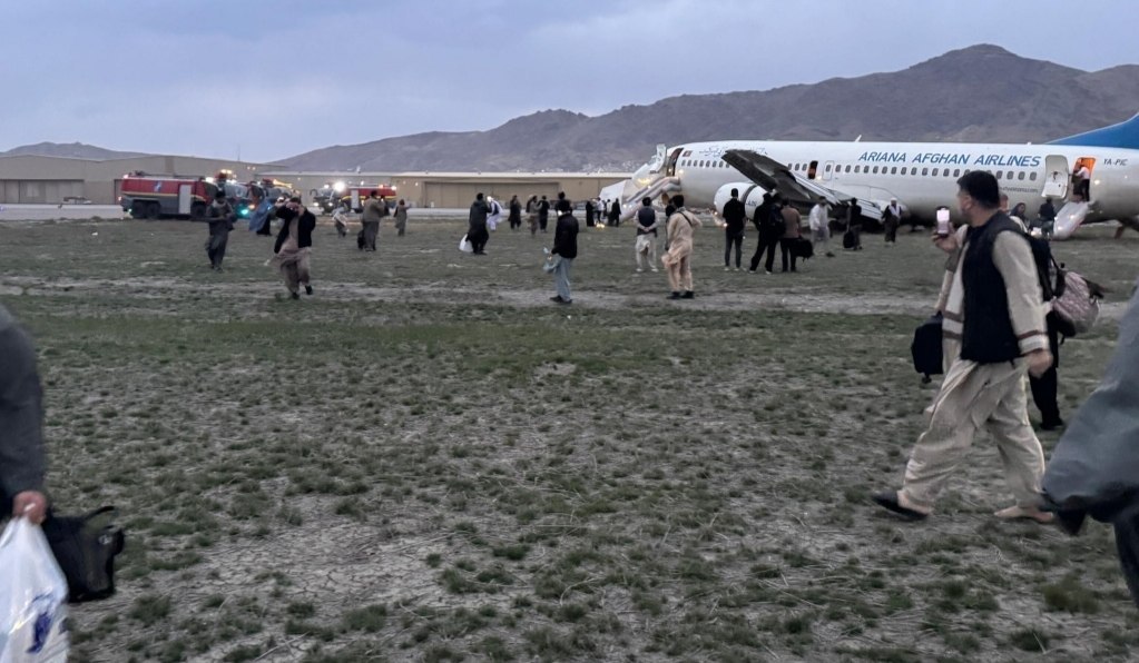 منابع: رییس گماشته شده طالبان آریانا توصیه‌های فنی را نادیده می‌گیرد