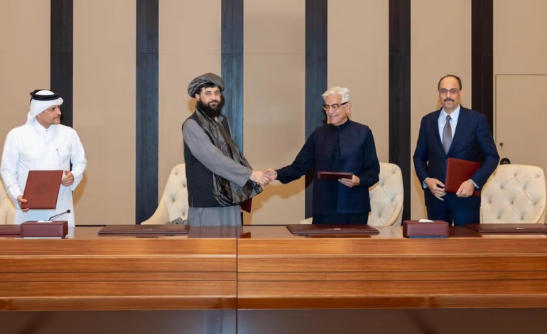 وزیر دفاع طالبان: پاکستان می‌خواهد مرز دیورند را به رسمیت بشناسیم