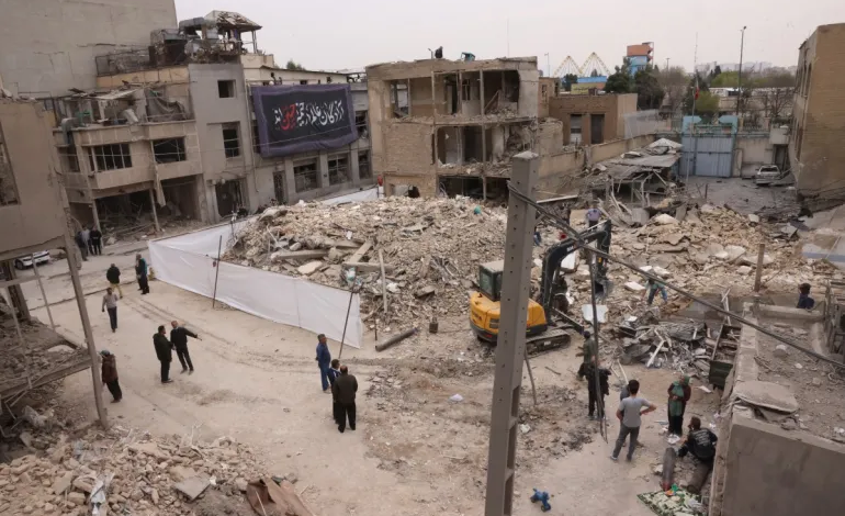 تنها در تهران ۱۲ هزار ساختمان مسکونی تخریب شده است