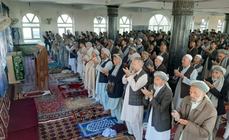 برای نخستین بار طالبان مانع برگزاری نماز عید شیعیان شدند