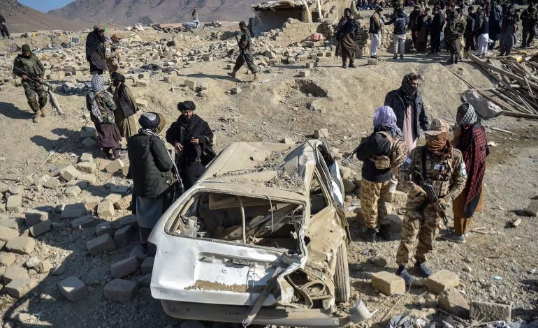 ادامه درگیری پاکستان و طالبان؛ یوناما از ۴۲ کشته و ۱۰۴ زخمی خبر داد