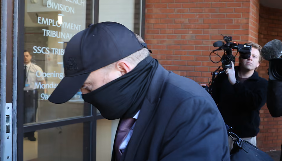 مردی در امریکا به جرم جلوگیری از دفن قانونی ۳۰ جسد اعتراف کرد